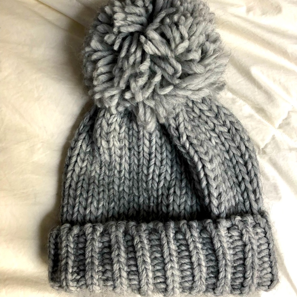 Pom Pom knit Beanie 2  for UDS 20 or 15 each